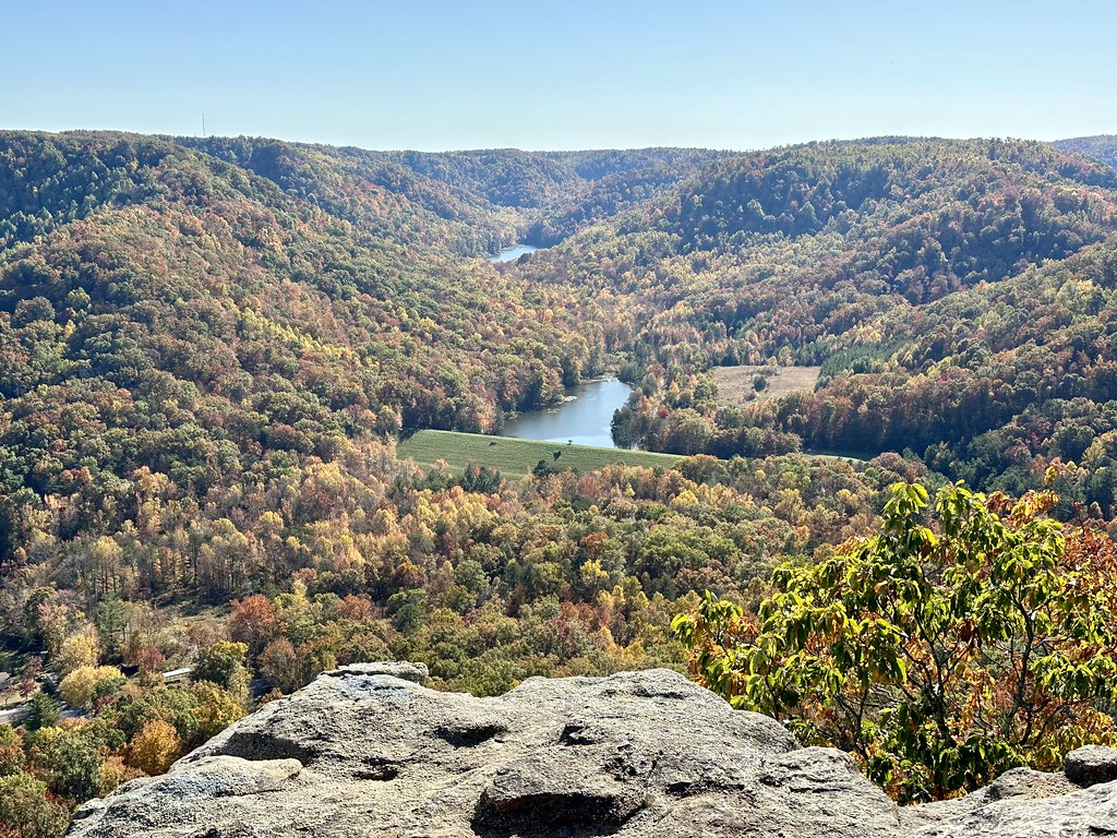 Upper East Pinnacle Trail