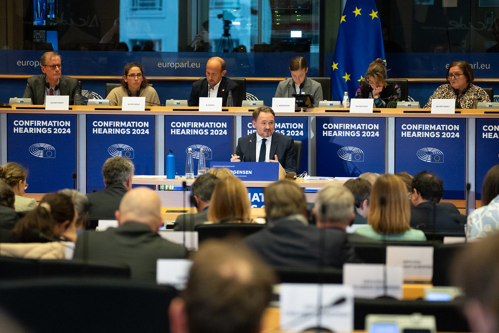 EU Energy Prices Threaten Winter Heating and Work
