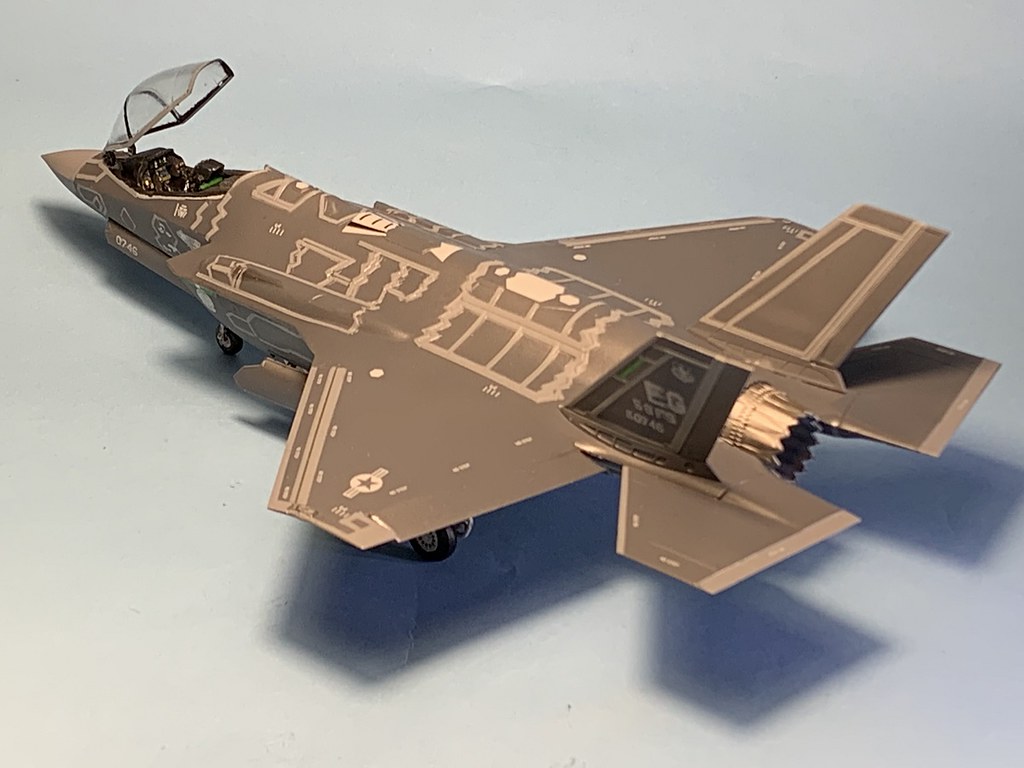 Maquette avion : F-35B Lightning II - Italeri - Rue des Maquettes Maquette avion : F-35B Lightning II - Italeri - Rue des Maquettes