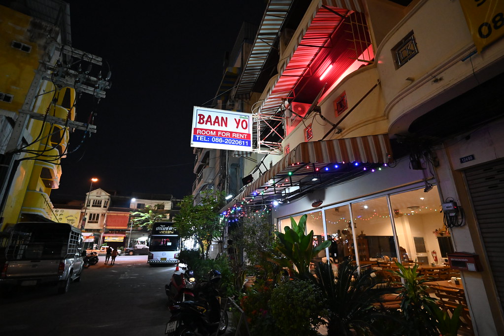 Glow Restaurant