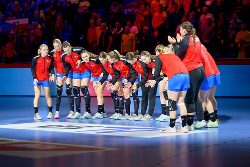 Debrecen, Hungary, 29.11.2024,  Women handball game between Romania vs Czechia ( 29 - 28 ) - Women's EHF EURO 2024 - Group phase | by SportsMedia.ro