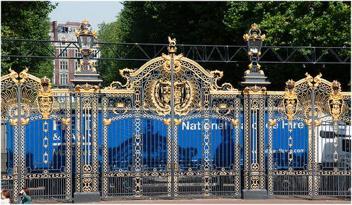 0076- BERJA DE BUCKINGHAM PALACE - LONDRES - | by --MARCO POLO--