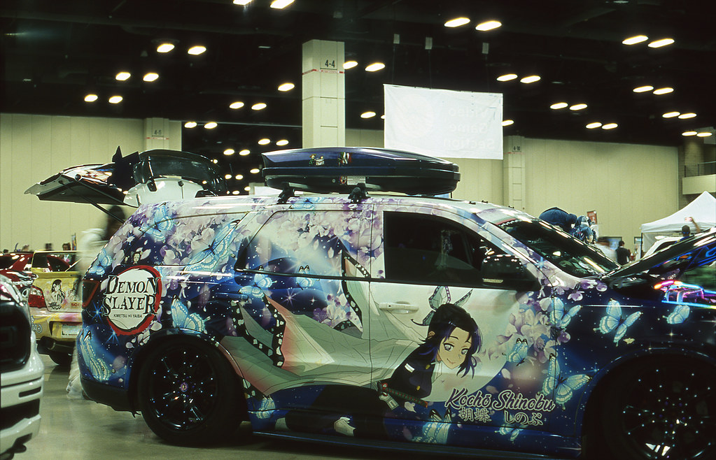 Kimetsu no Yaiba 鬼滅の刃 Shinobu Kocho 胡蝶 しのぶ Dodge Durango Itasha SUV - San Antonio, Texas (2024)