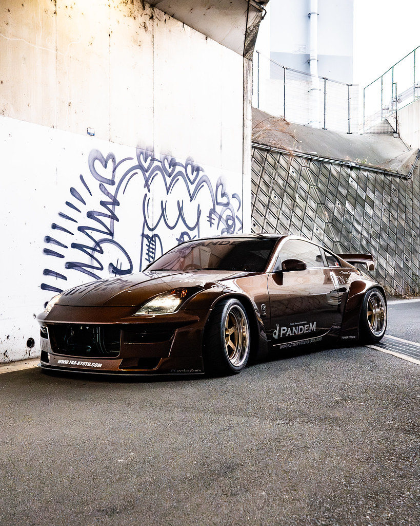 Pandem Nissan 350z - RPM1 - Gold Polished Lip | Rohana Wheels | Flickr