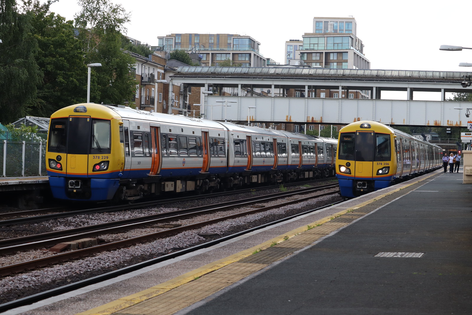 Random Overground London Overground | Flickr
