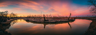 Flickr photo: Bend Around