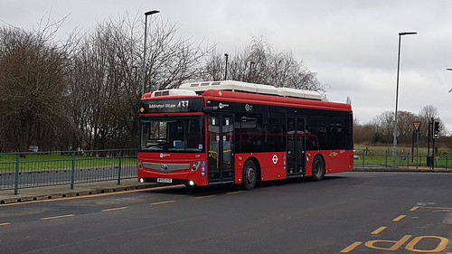 Addington Village Interchange | Transport UK's No:1537 lays … | Flickr