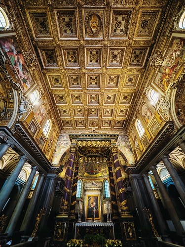 Golden details of the Papal Basilica of Saint Mary Major's interior | by harminder dhesi photography