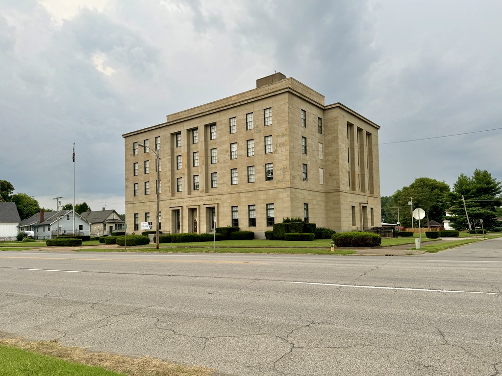 Cairo Post Office and United States Courthouse, Washington Avenue and 15th Street, Cairo, IL