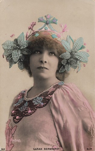 Sarah Bernhardt in La Princesse lointaine