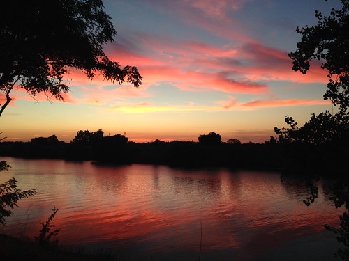 Sacramento River Light by jazzmoon12, Like a classical painting from the English countryside this quiet image of the Sacramento River insp