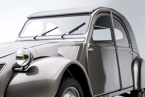Citroën prepara regresso do icónico 2CV com novo modelo