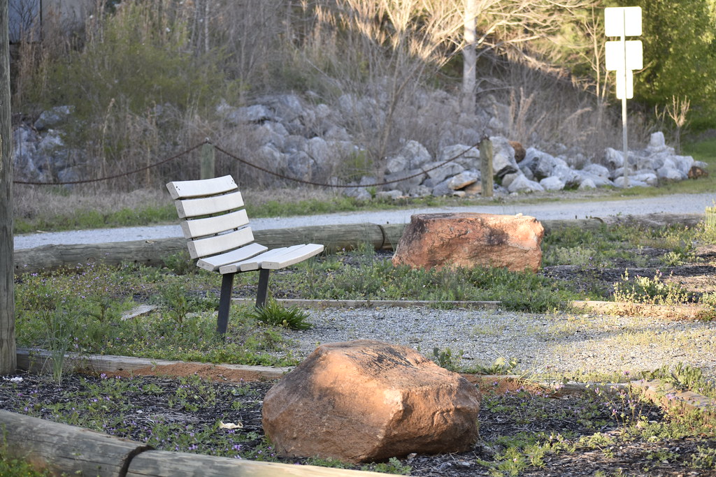 Happy Bench Monday | Doris | Flickr