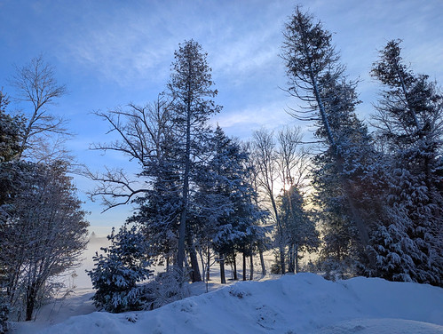 Snow Morning by jmaxtours, Kashagawigamog Lake
Haliburton Highlands, Ontariosnow haliburtonhighlands haliburtonhighlandsontario