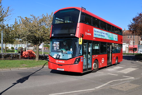 ARRIVA LONDON SOUTH  SW6 LK16BYG NEW ADDINGTON 070425 | by David Beardmore