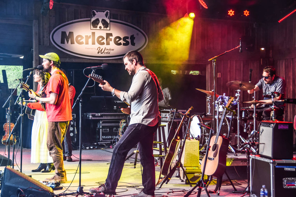 Merlefest Racoon MerleFest 2025, Wilkesboro North Carolina | Flickr