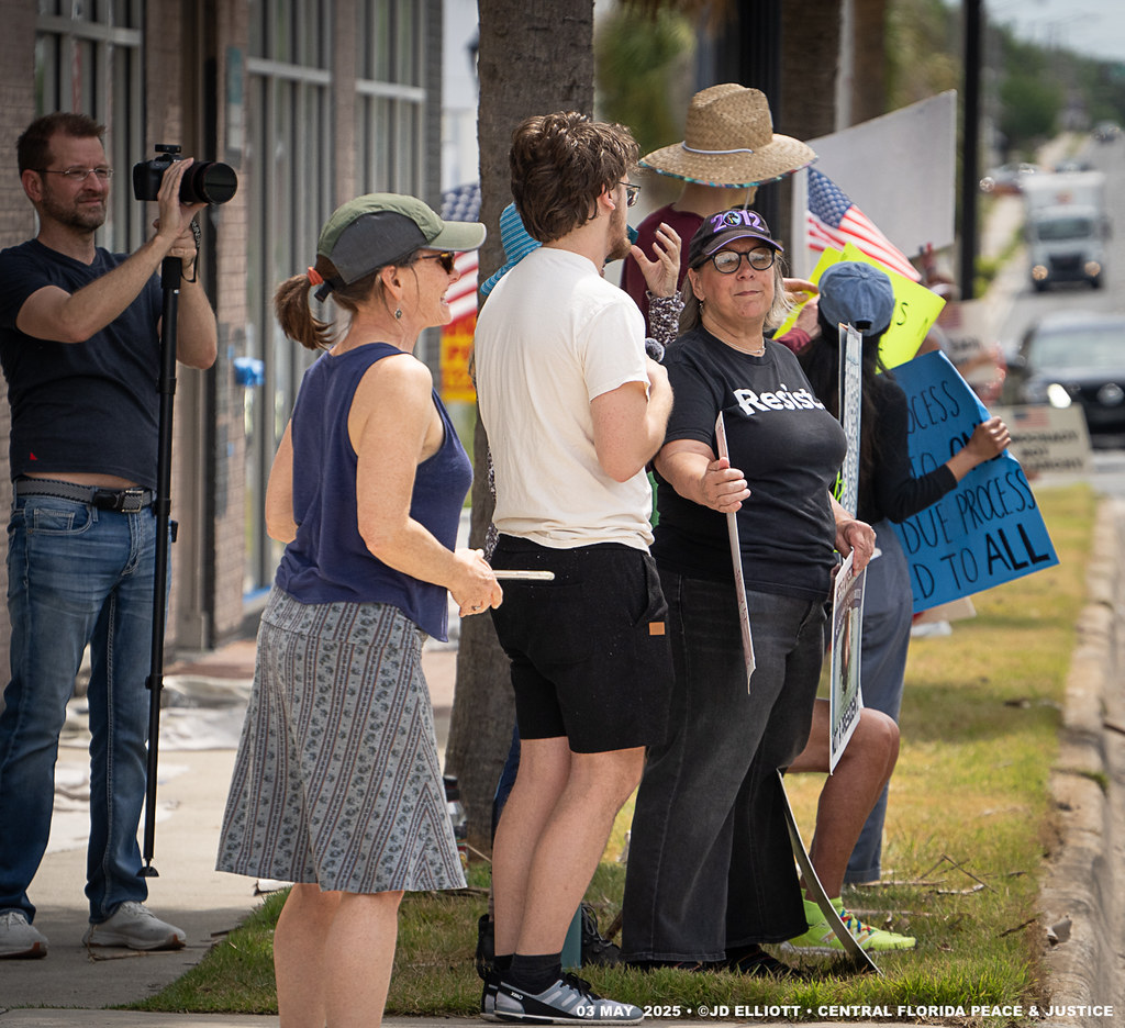 CENTRAL FLORIDA PEACE & JUSTICE PRO-DEMOCRACY DEMONSTRATIO… | Flickr