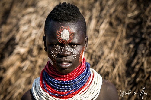 Girl in Spots and Beads 3468