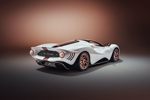 De Tomaso P72: o supercarro artesanal que revive uma lenda chega às ruas
