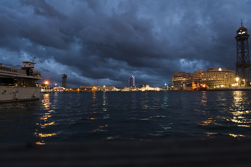 barcellona by night | by chiarafcirillo