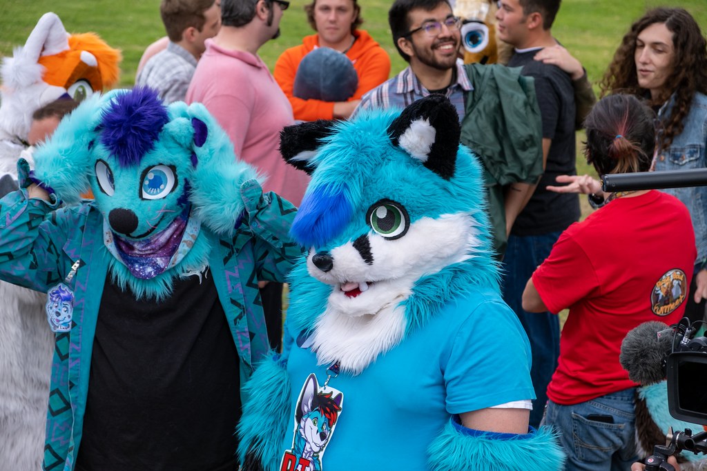 Furtography by SnowyHitch