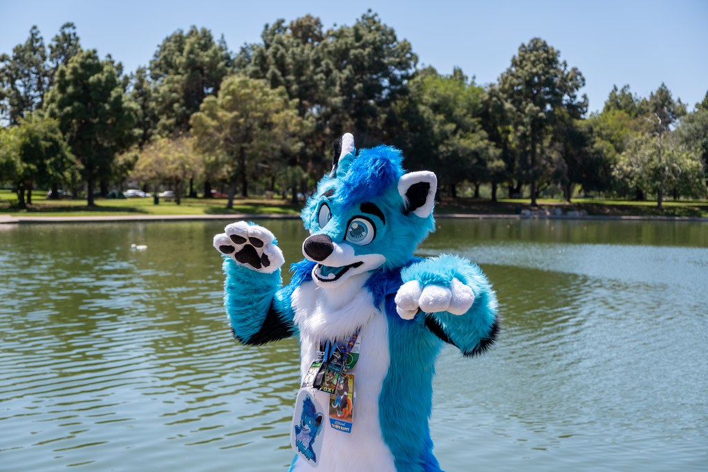 Furtography by SnowyHitch