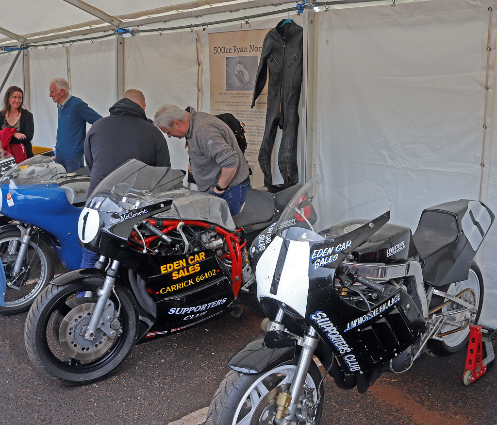 Sean Mcclements Racing Local Legends | Sam McClements' Harris F1 Yoshimura Suzuki '… | Flickr