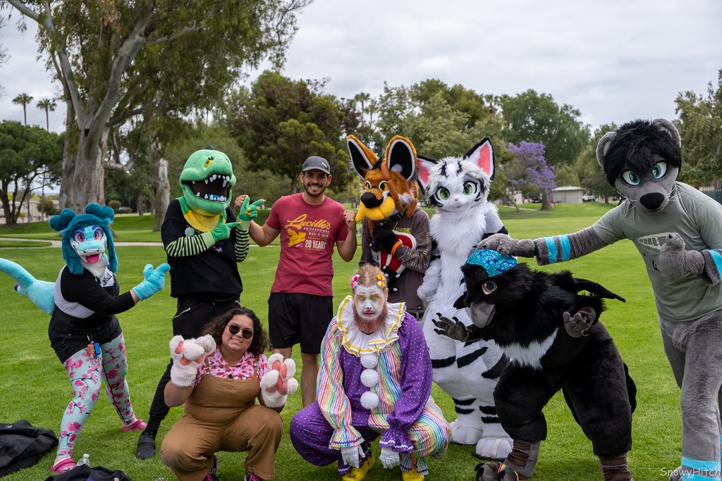 Furtography by SnowyHitch