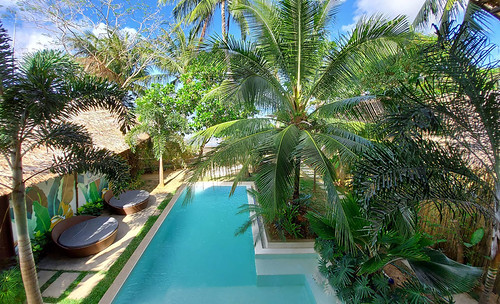 pool villa