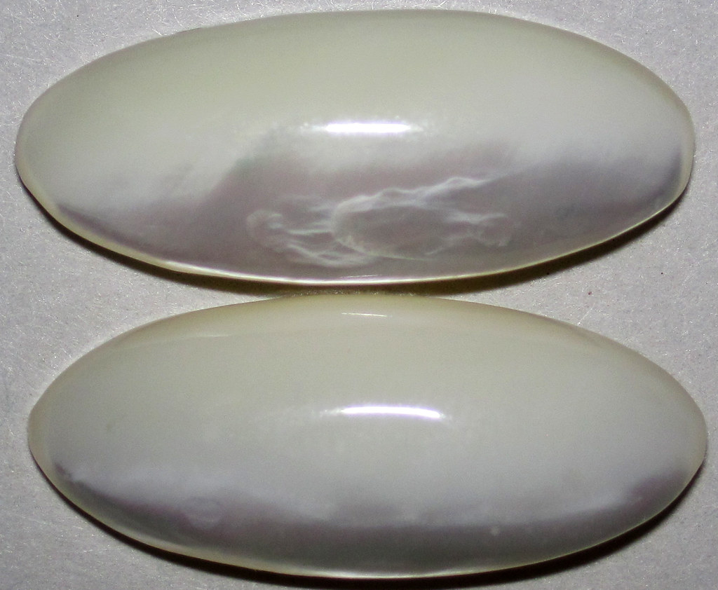 Nacreous aragonite ("mother-of-pearl") 1