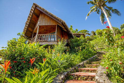 Carolines Resort