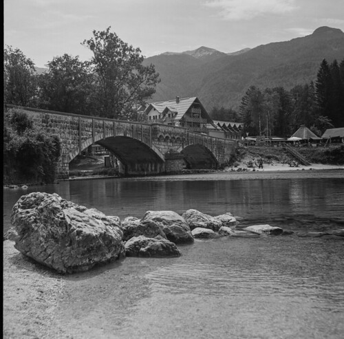 Medium Format-Bohinjsko jezero | by somogyi.laszlo