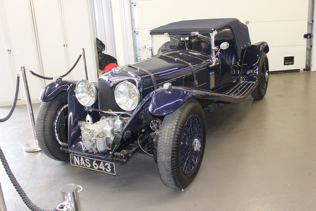 Supercharged Riley Engine 403 Riley 2.5 litre Supercharged Blue Streak (1938) NAS 64… | Flickr