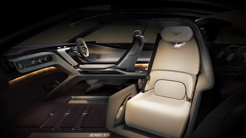 25 - EXP 15 Interior