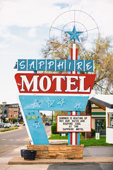 Sapphire Motel
