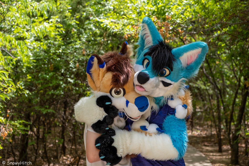Furtography by SnowyHitch