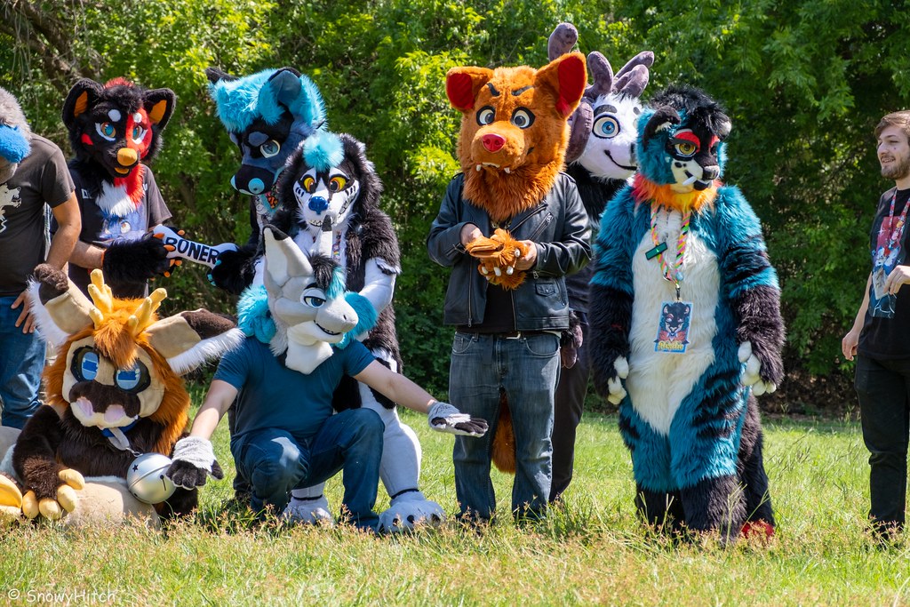 Furtography by SnowyHitch