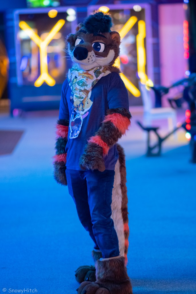 Furtography by SnowyHitch