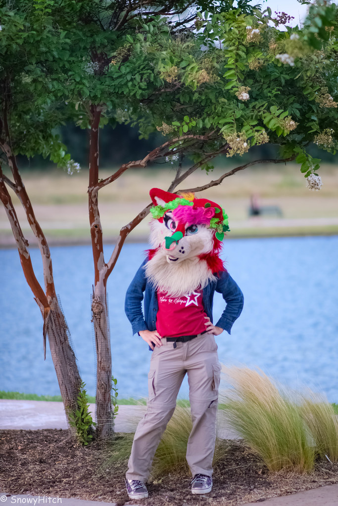 Furtography by SnowyHitch