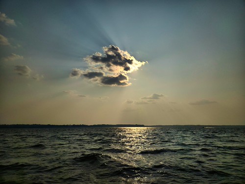 Smoky Hazy Sunsets by Argentlight images, Another hazy smoky sunset in the Kawarth Lakes. The new normal in environmental wildfire haze.kawart