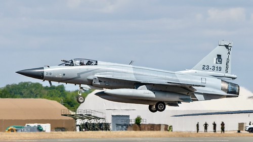 Thunder JF17