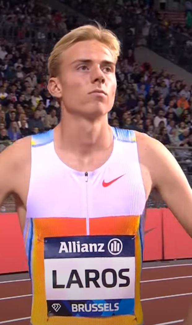 Atletieksensatie Niels Laros legt de lat hoog voor WK: ‘Ben kanshebber’ Atletieksensatie Niels Laros legt de lat hoog voor WK: ‘Ben kanshebber’