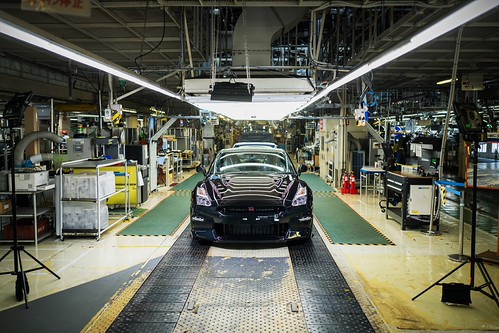 Nissan despede-se do R35 GT-R, mas garante futuro ao mito