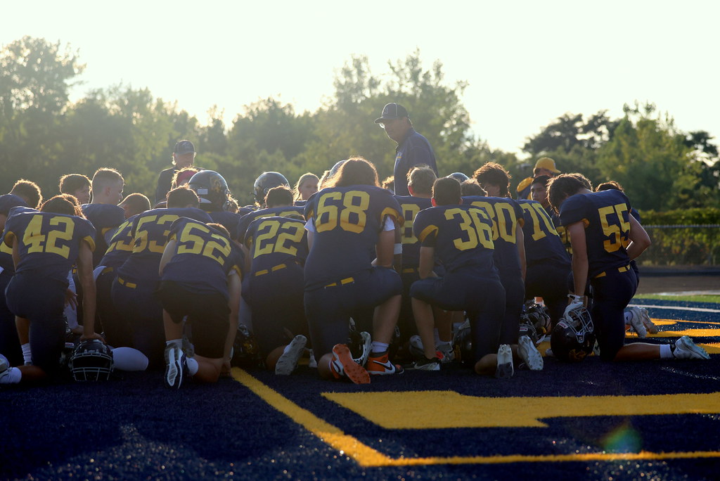 Rollinger Varsity vs Mankato West | 8-29-25 | Rollinger Photography | Flickr