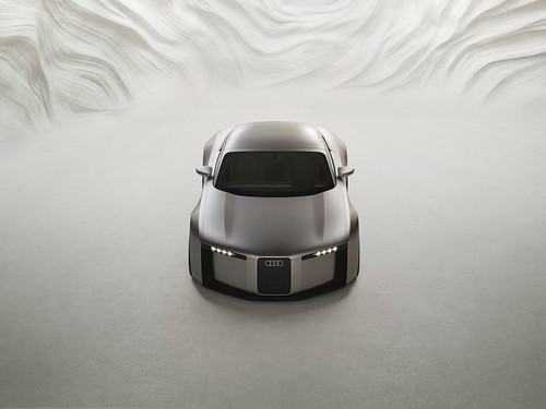 Novo Audi Concept C anuncia futuro elétrico da marca, mas não será sucessor do TT