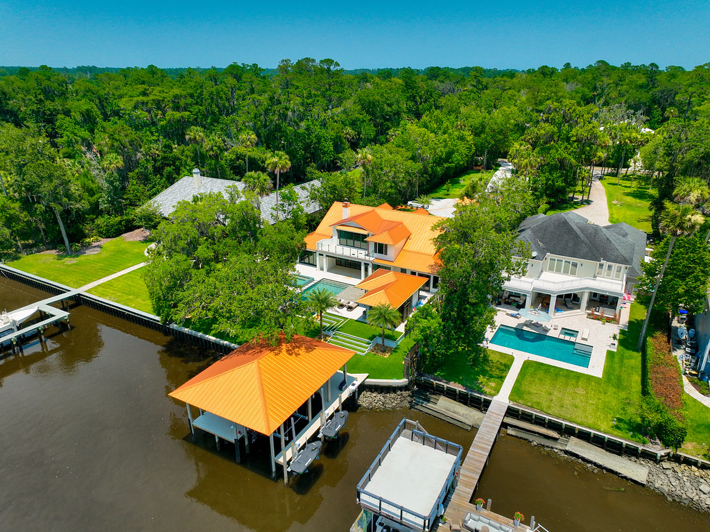 Apex Roofing & Contracting | Home Apex Roofing & Contracting | Home