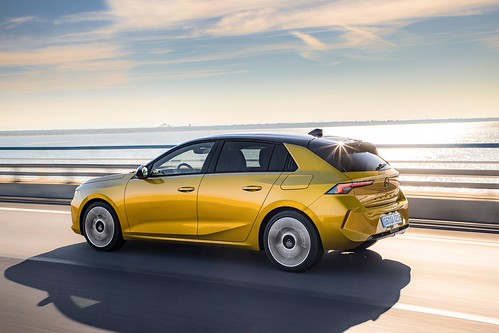 Novo Opel Astra Plug-in: Mais potência e mais autonomia ao mesmo preço