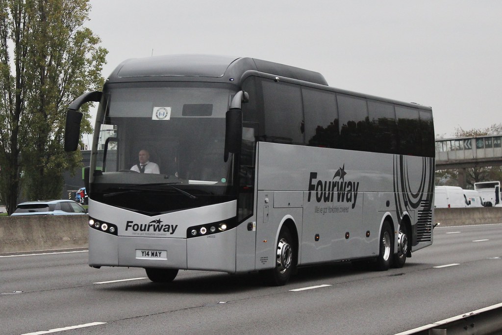 Fourway Travel -Leeds Y14WAY seen passing Woodall Services… | Flickr