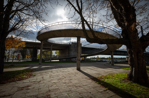 same bridge architecture experiment | by axel.duhr