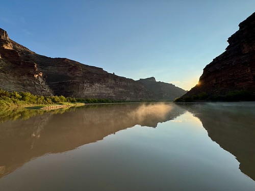 Morning on the Green River
